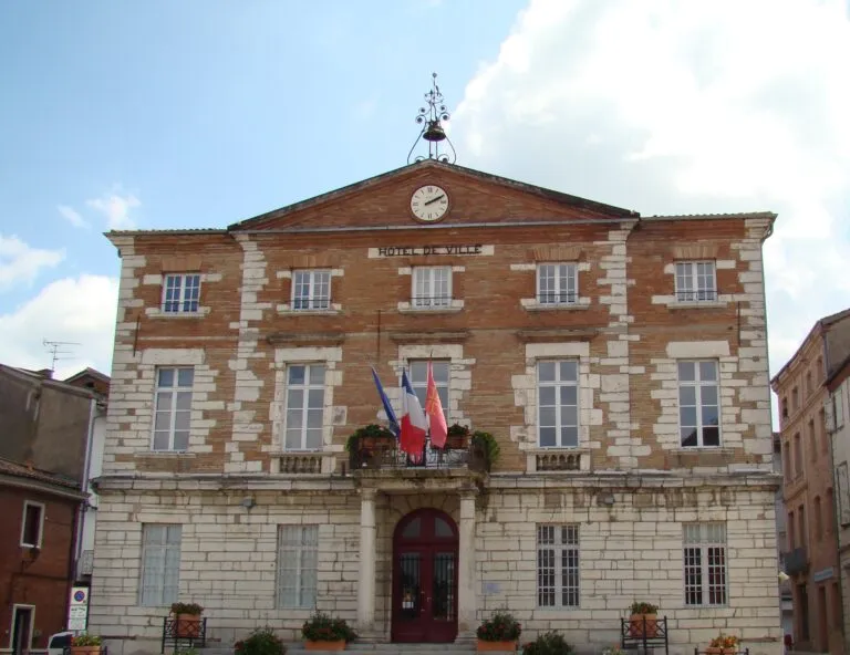 Caussade (82300)
